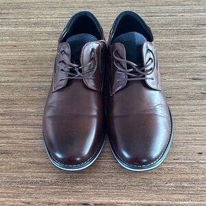 Elegant Brown Leather Men's Oxfords